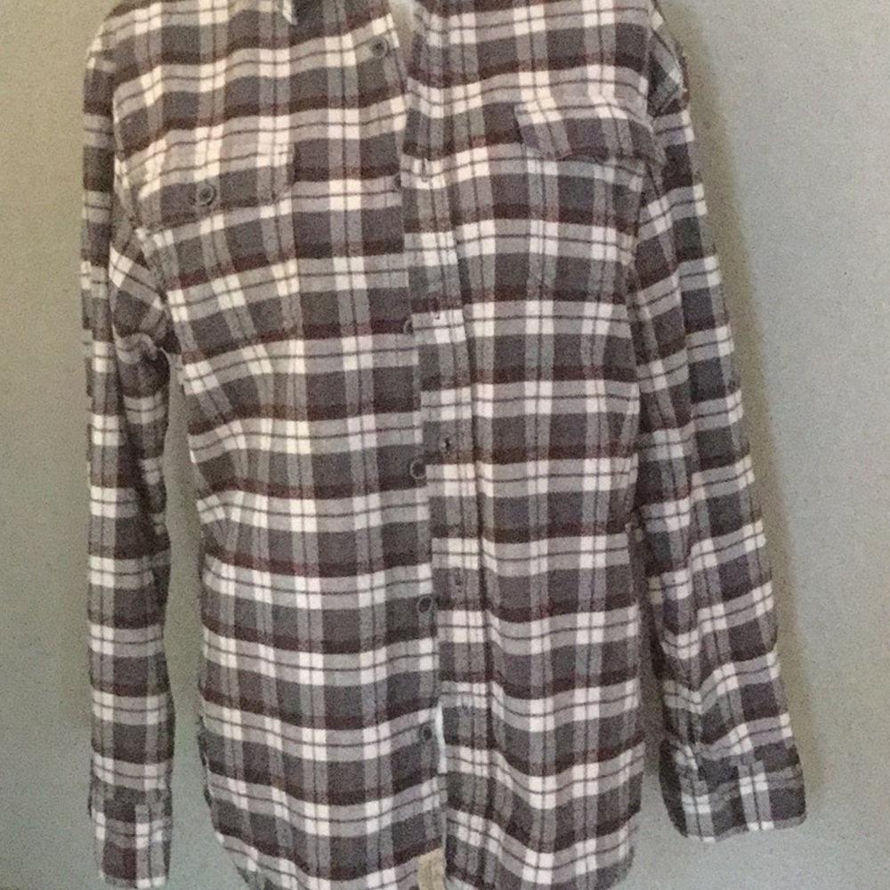 Men’s flannel shirt